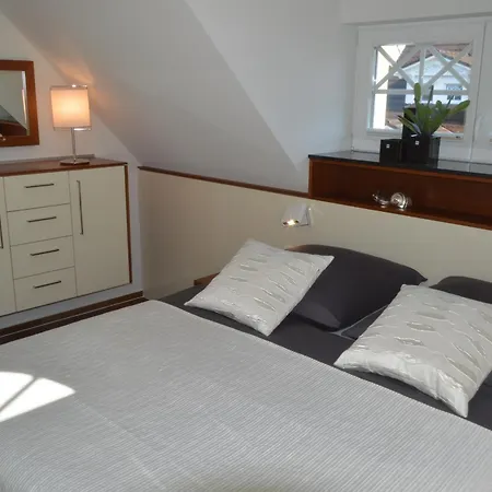 Friedenstr 20 B Les Belles Haus Davide Wg 11 